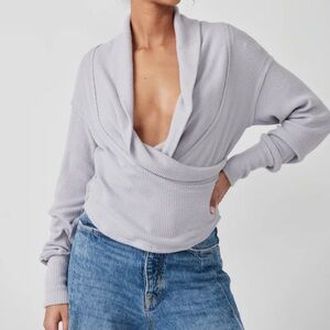Free People we the free hood me close light purple pullover wrap size small
